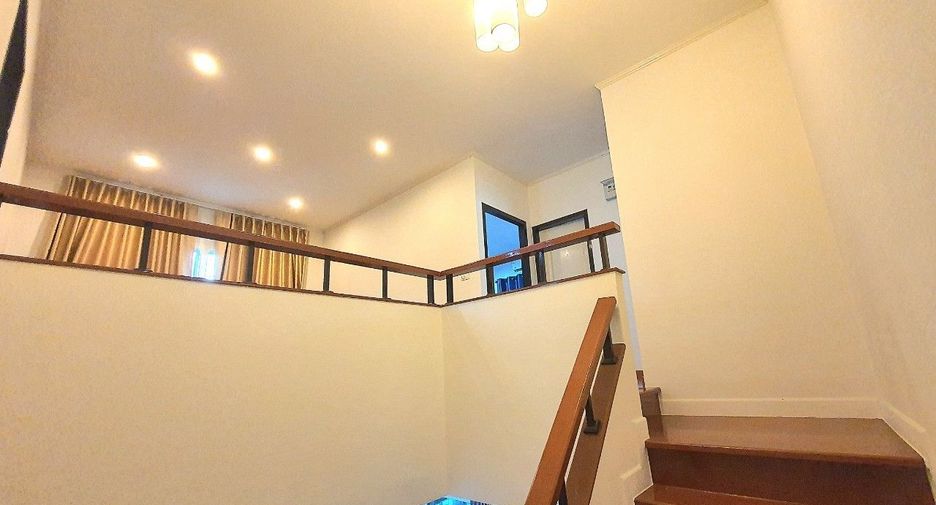 Casa en venta de 4 habitaciones en Thanyaburi, Pathum Thani