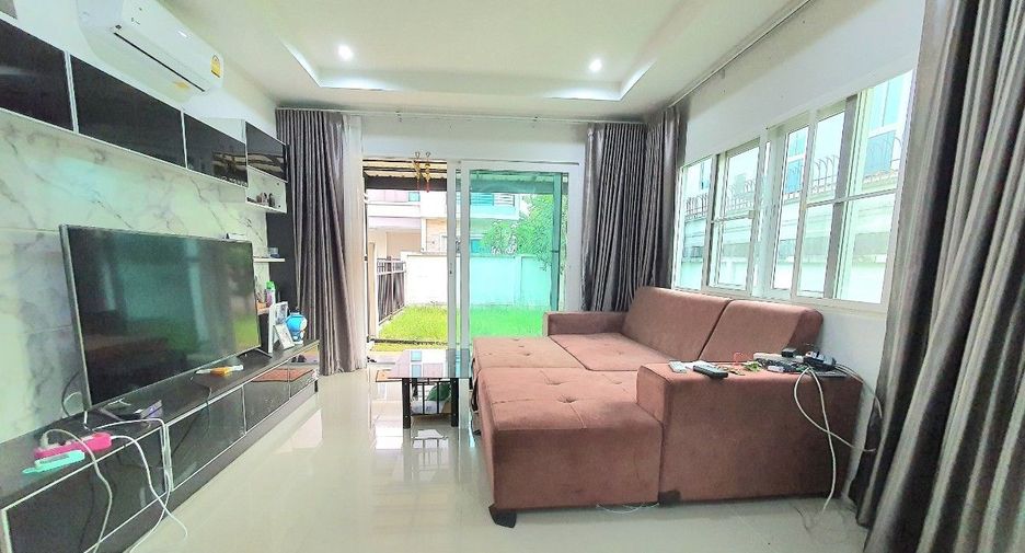 Casa en venta de 4 habitaciones en Thanyaburi, Pathum Thani
