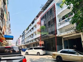 ขาย 11 เตียง พื้นที่ค้าปลีก ใน มีนบุรี, กรุงเทพฯ