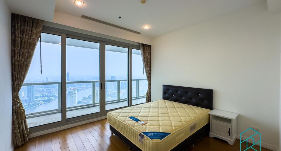 For rent 2 bedrooms condo in Sathon, Bangkok