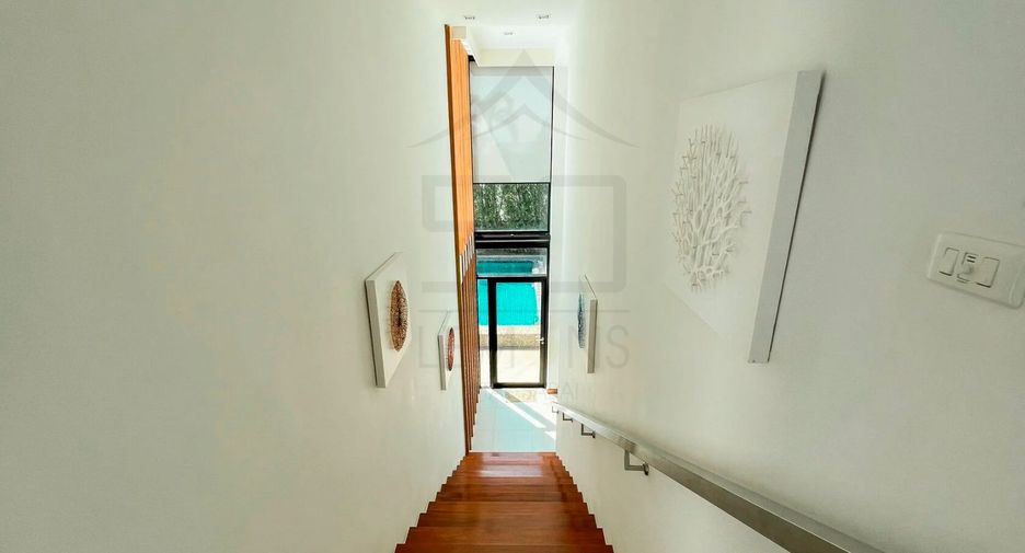 For rent 3 bedrooms villa in Takua Thung, Phang Nga