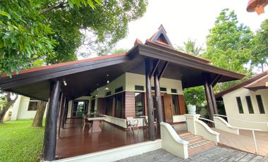 For sale 6 Beds house in San Kamphaeng, Chiang Mai