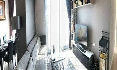 For sale 3 bedrooms condo in Watthana, Bangkok