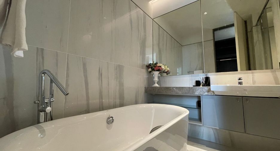 Wohnung zur Miete und zum Kauf mit 1 Zimmer in Khlong Toei, Bangkok