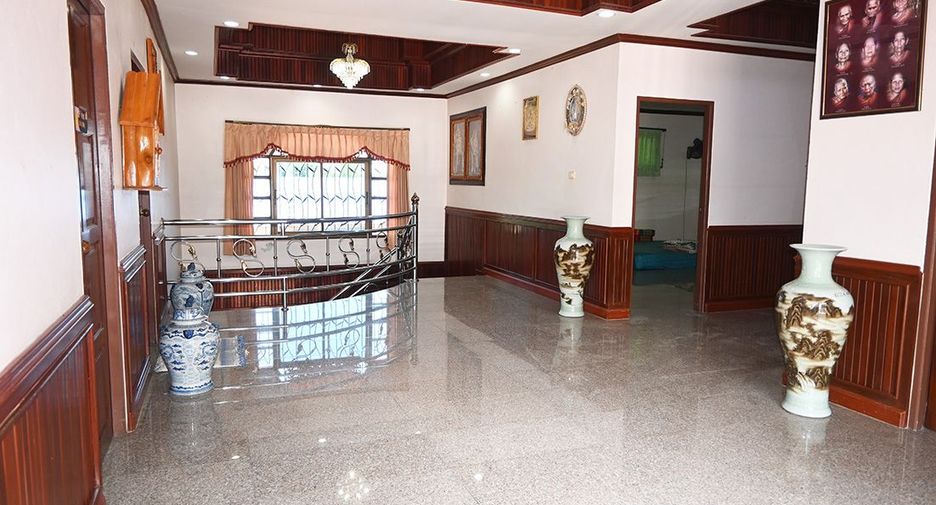 À vendre 4 chambres villa à Mueang Rayong, Rayong