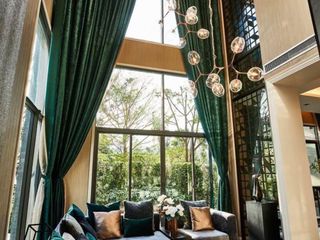Casa en venta de 4 habitaciones en Phra Khanong, Bangkok