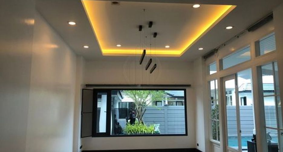 出租 4 卧室 独立屋 在 Watthana, 曼谷