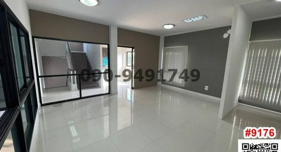 For rent 3 bed retail Space in Sam Phran, Nakhon Pathom