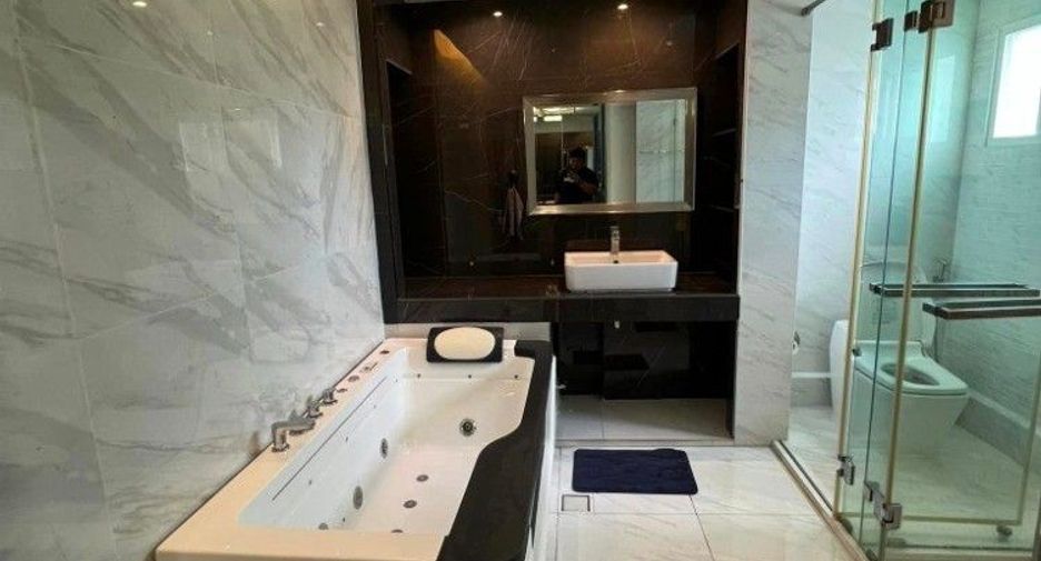 Продажа 4 спальни дом в Bang Phli, Самутпракан