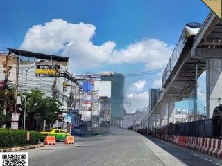For rent and for sale 8 bed retail Space in Mueang Samut Prakan, Samut Prakan