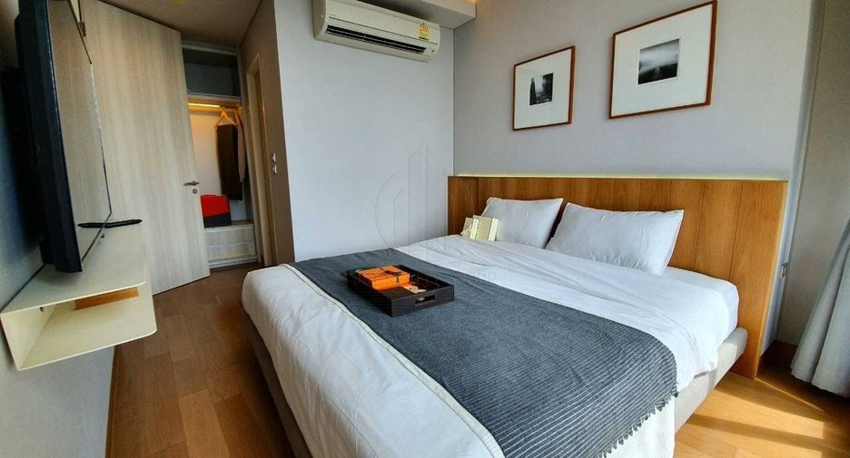 For sale 2 bedrooms condo in Khlong Toei, Bangkok