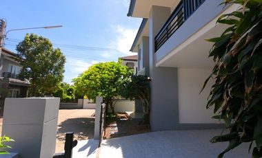 Продажа 3 спальни дом в Mueang Samut Sakhon, Самутсакхон