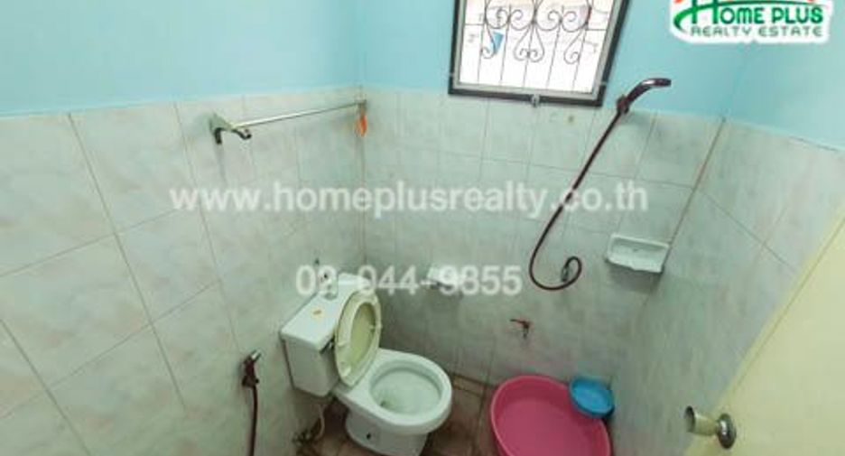 For sale 2 bedrooms house in Thawi Watthana, Bangkok