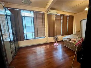 For sale 3 bedrooms house in Pathum Wan, Bangkok