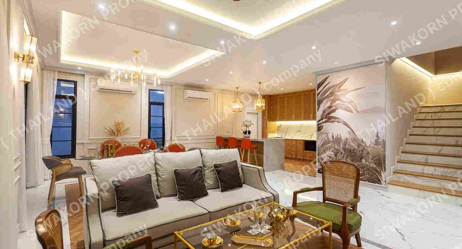 Villa en alquiler de 4 habitaciones en Bang Lamung, Chonburi