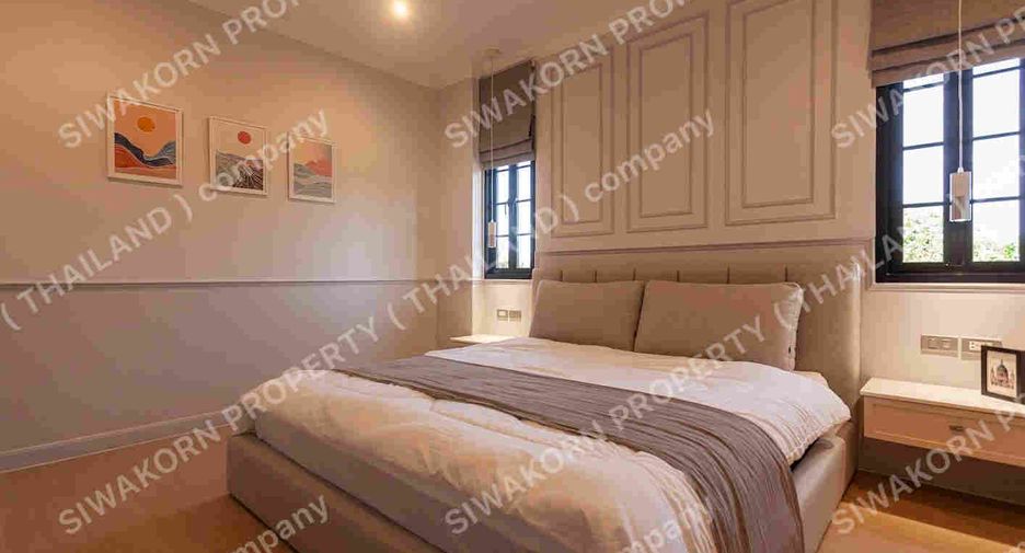 Villa en alquiler de 4 habitaciones en Bang Lamung, Chonburi