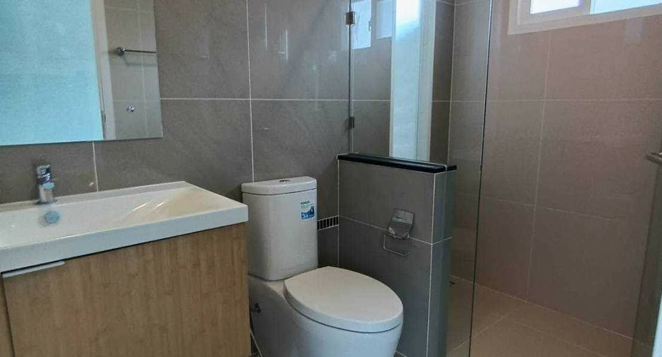 Casa en venta de 3 habitaciones en Bang Khae, Bangkok