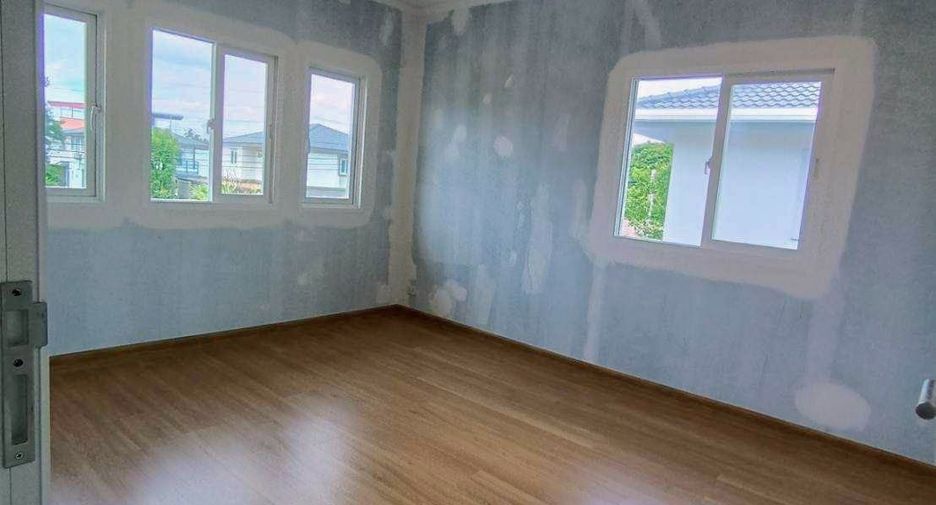 Casa en venta de 3 habitaciones en Bang Khae, Bangkok