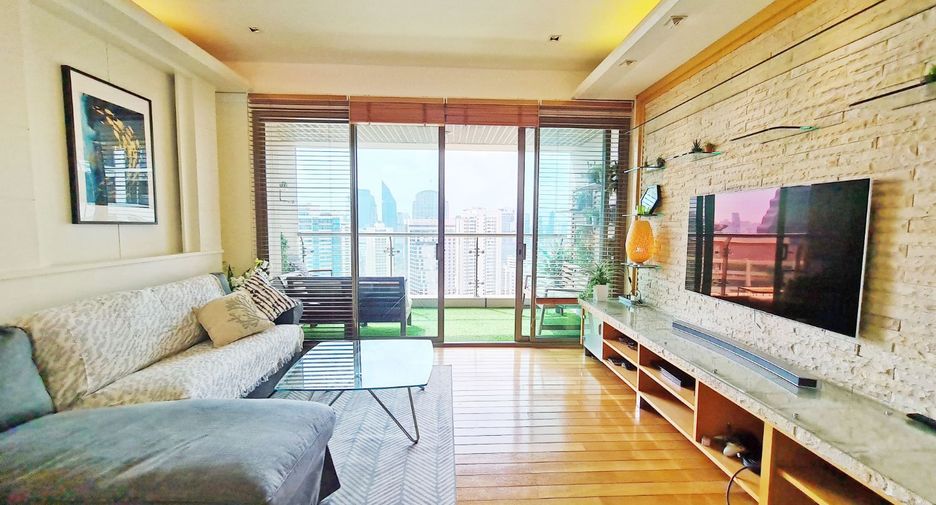 For sale 2 Beds condo in Khlong Toei, Bangkok
