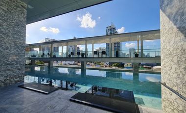 For rent and for sale 2 bedrooms condo in Khlong Toei, Bangkok