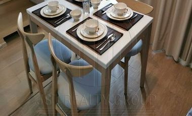 Condo en venta de 2 habitaciones en Khlong Toei, Bangkok
