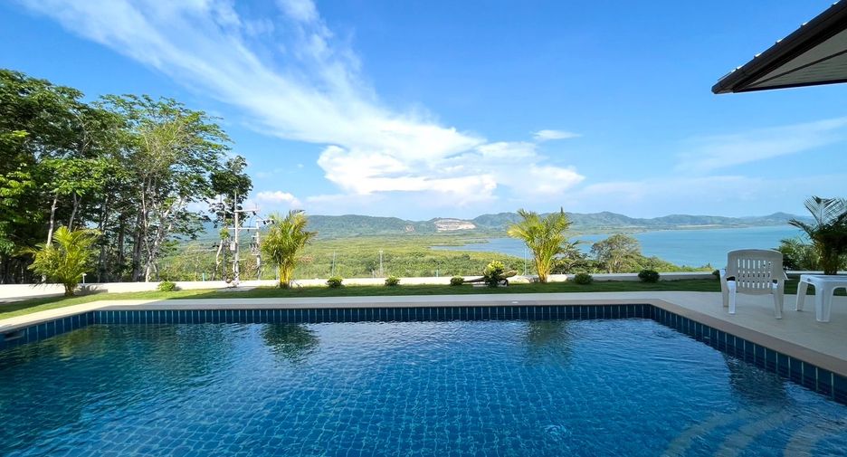 For sale 3 bed villa in Takua Thung, Phang Nga