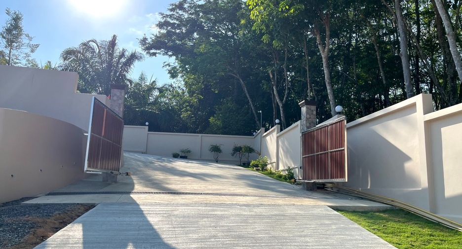 For sale 3 bed villa in Takua Thung, Phang Nga