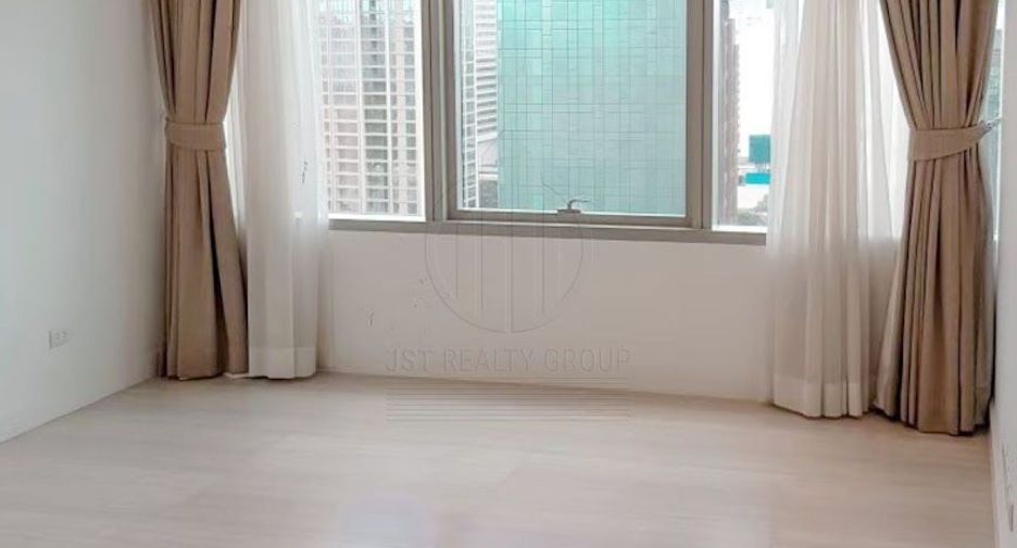 Wohnung zur Miete mit 2 Zimmer in Pathum Wan, Bangkok
