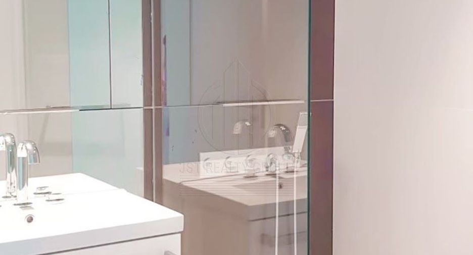 Wohnung zur Miete mit 2 Zimmer in Pathum Wan, Bangkok