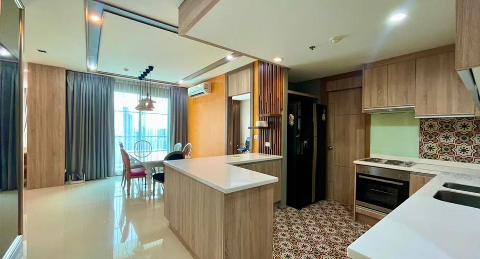 For rent そして for sale 2 Beds condo in Watthana, Bangkok