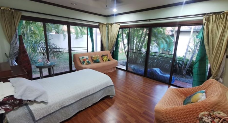 Casa en venta de 4 habitaciones en Sattahip, Chonburi