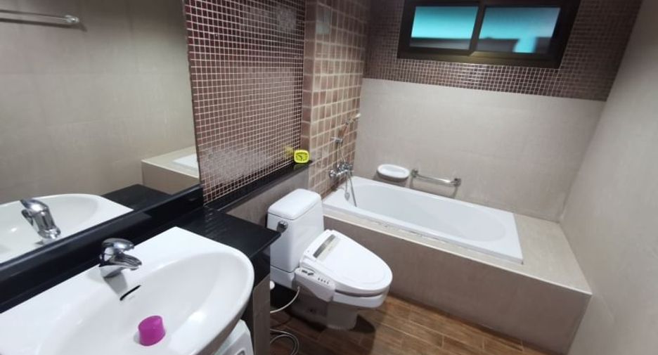 Casa en venta de 4 habitaciones en Sattahip, Chonburi