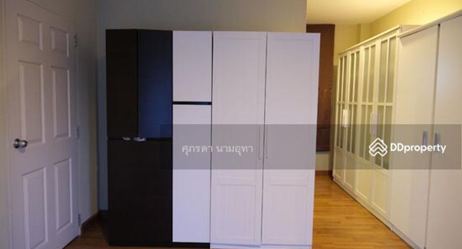 For sale 4 bedrooms house in Khlong Sam Wa, Bangkok