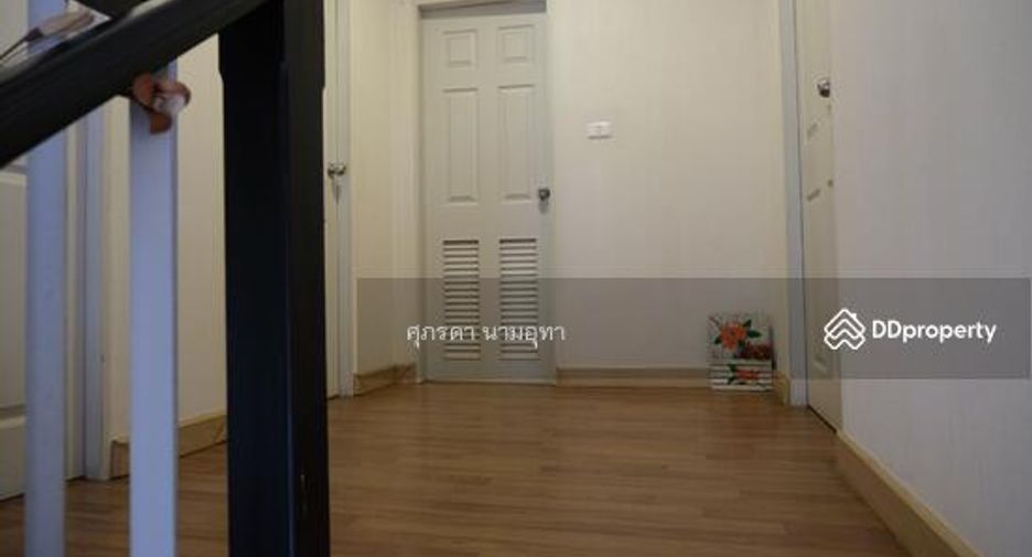 For sale 4 bedrooms house in Khlong Sam Wa, Bangkok