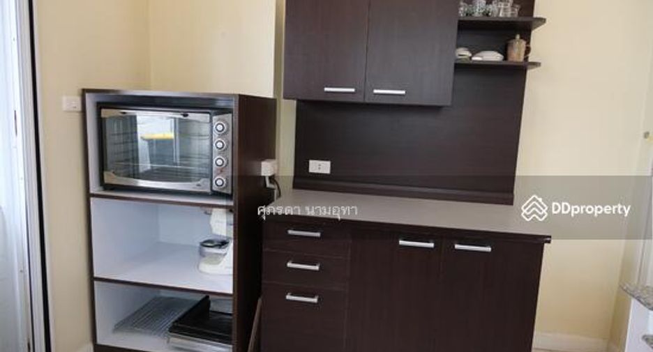 For sale 4 bedrooms house in Khlong Sam Wa, Bangkok