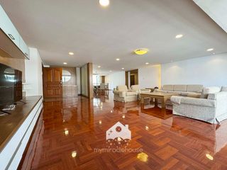 For rent 4 bed apartment in Khlong Toei, Bangkok