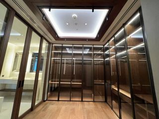 For rent 3 Beds condo in Yan Nawa, Bangkok