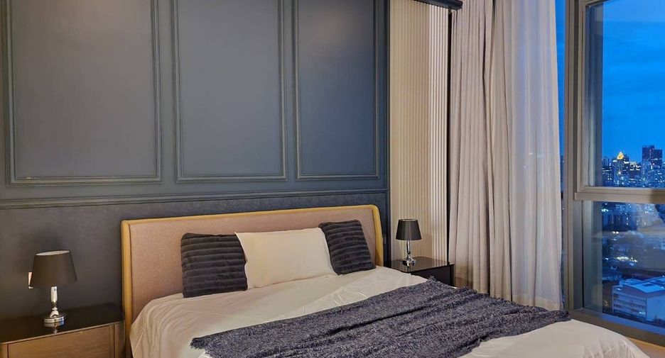 For sale 2 bedrooms condo in Watthana, Bangkok