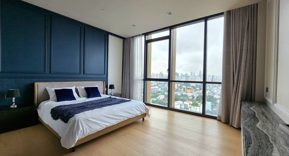 For sale 2 bedrooms condo in Watthana, Bangkok