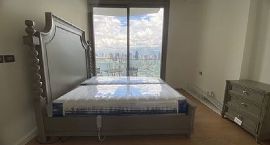 For rent 1 bed condo in Khlong San, Bangkok