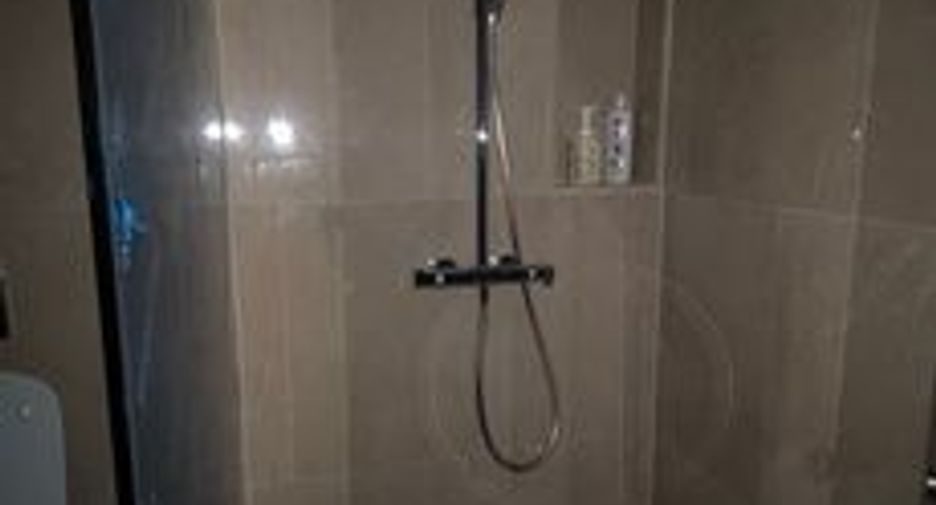 For rent 1 bed condo in Khlong San, Bangkok