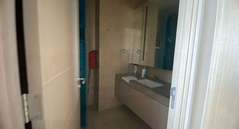 For rent 1 bed condo in Khlong San, Bangkok