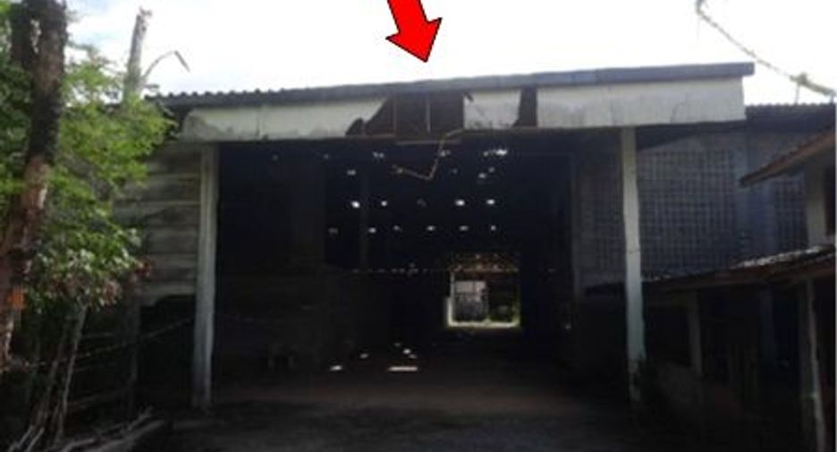 For sale warehouse in Phanom Sarakham, Chachoengsao