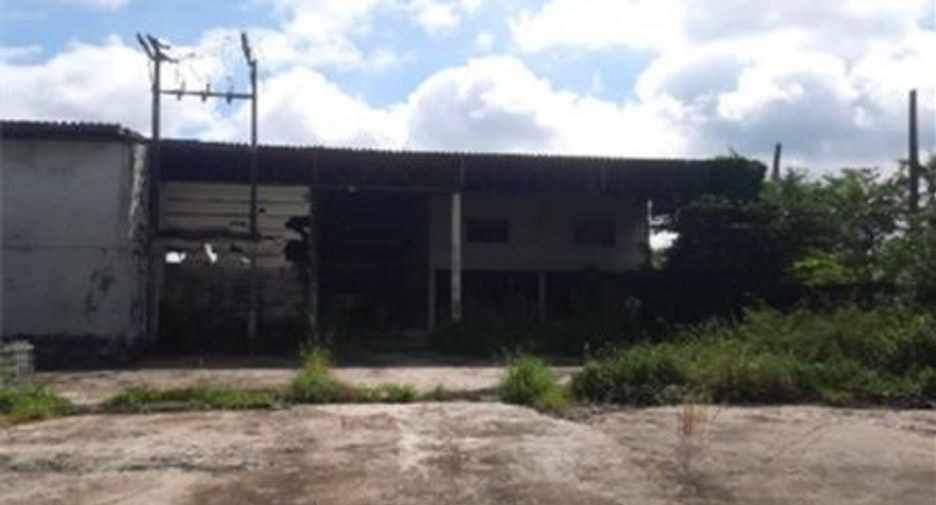 For sale warehouse in Phanom Sarakham, Chachoengsao