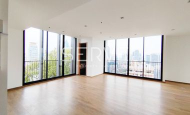 For sale 2 bed condo in Watthana, Bangkok