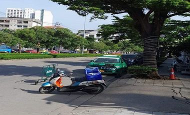 For sale land in Yan Nawa, Bangkok