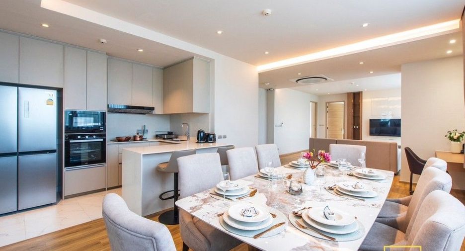 Apartamento en alquiler de 3 habitaciones en Mueang Samut Prakan, Samut Prakan