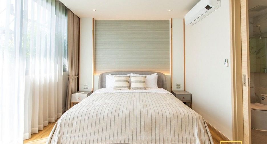 Apartamento en alquiler de 3 habitaciones en Mueang Samut Prakan, Samut Prakan