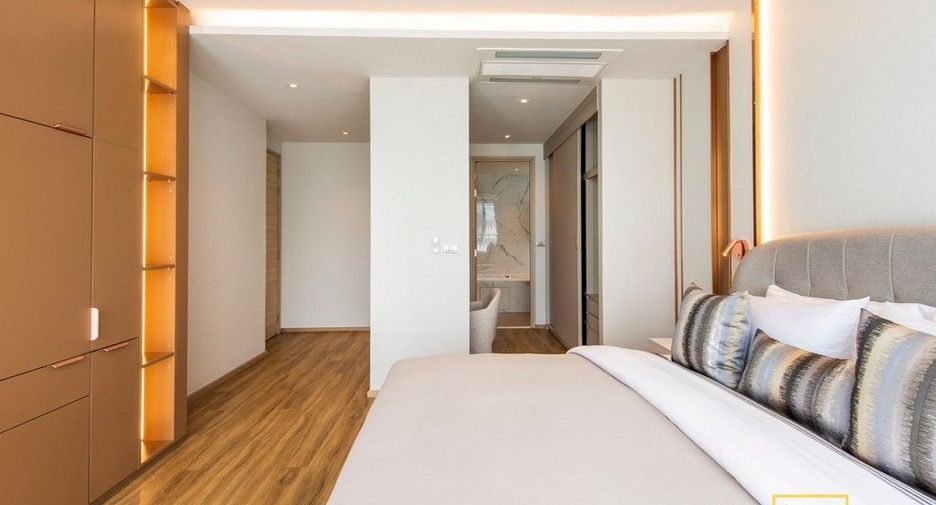 Apartamento en alquiler de 3 habitaciones en Mueang Samut Prakan, Samut Prakan