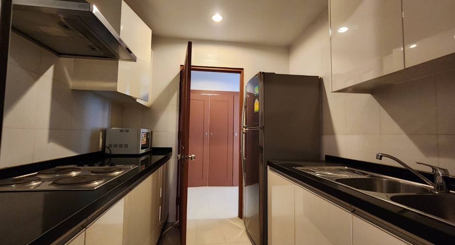 For rent そして for sale 2 Beds condo in Khlong Toei, Bangkok